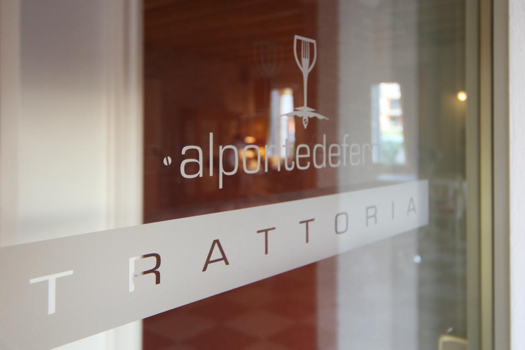 Locanda Al Ponte De Fero Jesolo Eksteriør billede